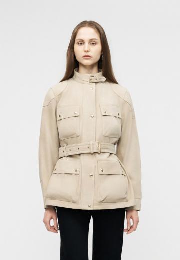 Куртка с накладнымит карманами