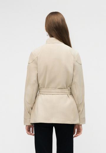 Куртка с накладнымит карманами