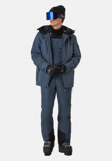 Походные ботинки