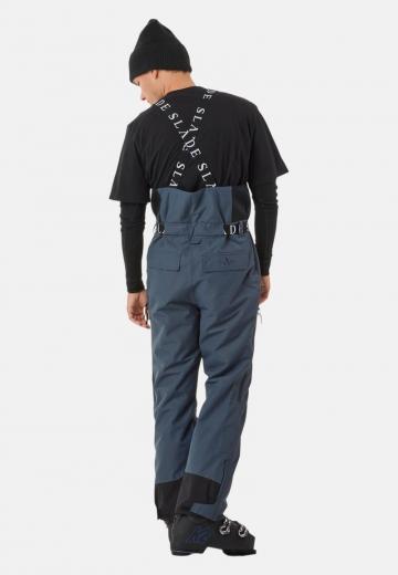 Походные ботинки