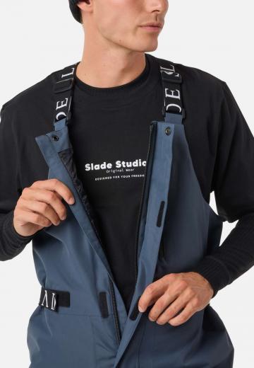 Походные ботинки