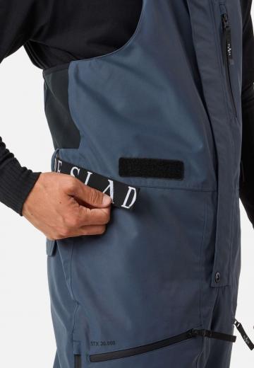 Походные ботинки