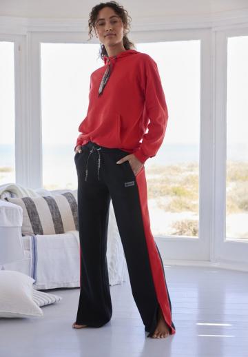 Пуловер с капюшоном