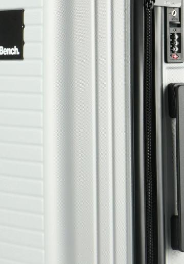 Набор чемоданов