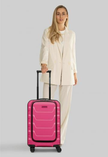 Чемодан на колесах