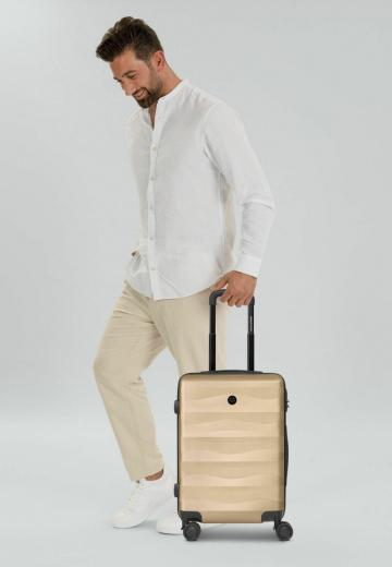 Набор чемоданов