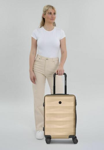 Набор чемоданов