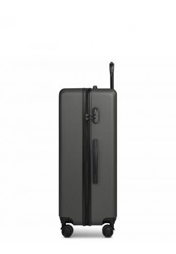 Набор чемоданов