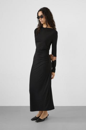 Платье футляр