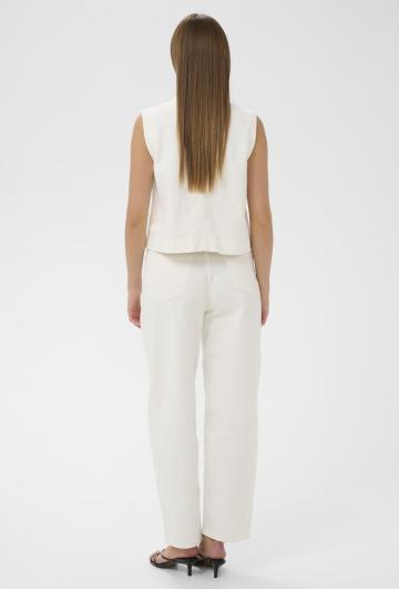 Джинсовая жилетка