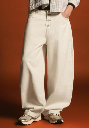 Свободные джинсы