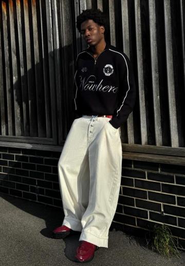 Свободные джинсы