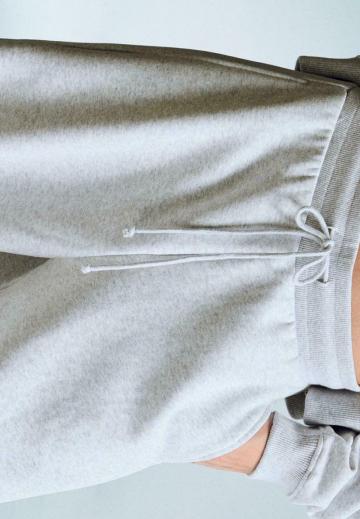 Спортивные штаны