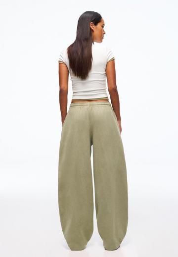 Спортивные штаны