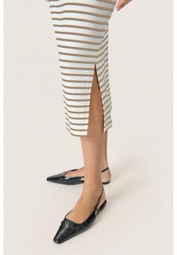 Вязаное платье