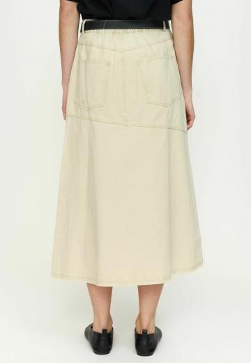 Юбка с накладными карманами