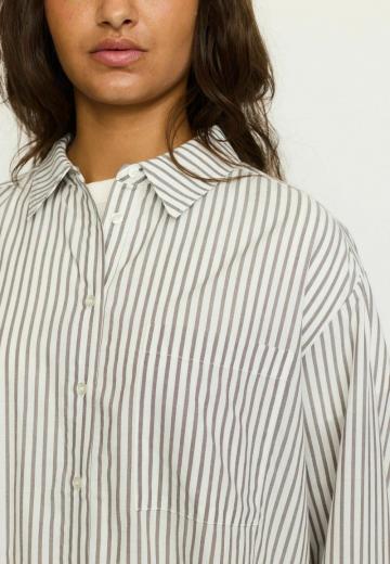 Длинная блузка