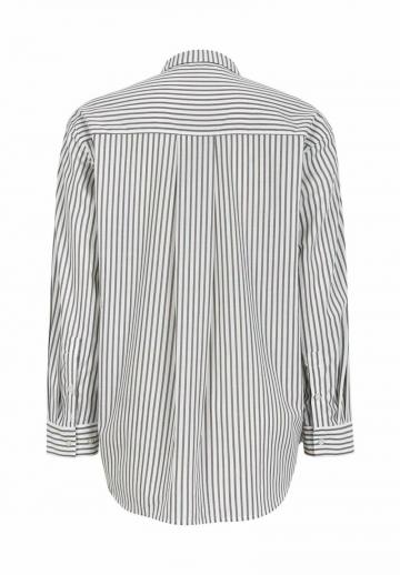 Длинная блузка