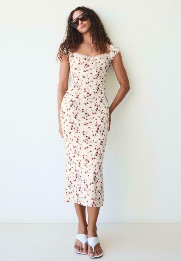 Платье футляр