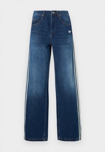 Свободные джинсы