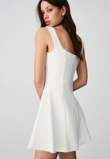 Короткое платье