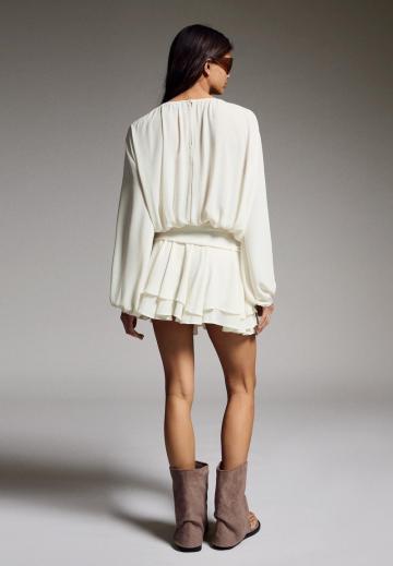 Короткое платье