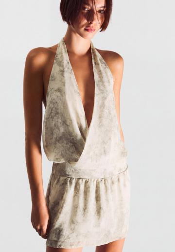 Короткое платье