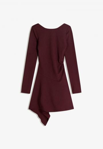 Короткое платье