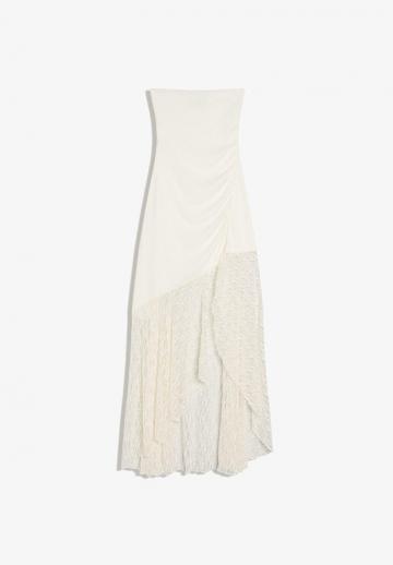 Платье без бретелек