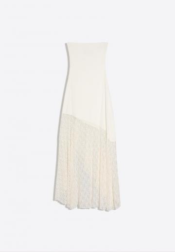 Платье без бретелек