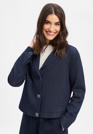 Джинсовая куртка