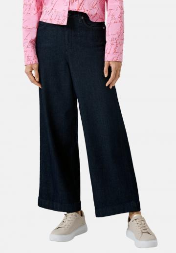 Свободные джинсы