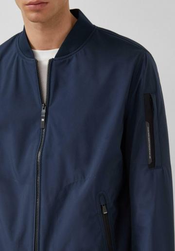 Куртка бомбер