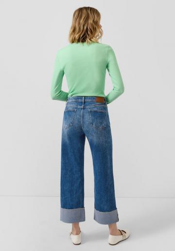 Короткие джинсы