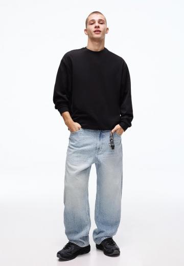 Прямые джинсы