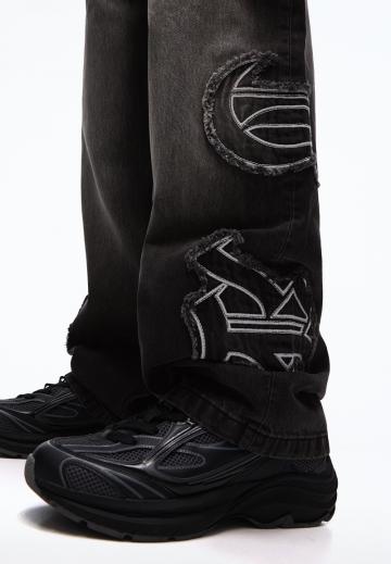 Прямые джинсы