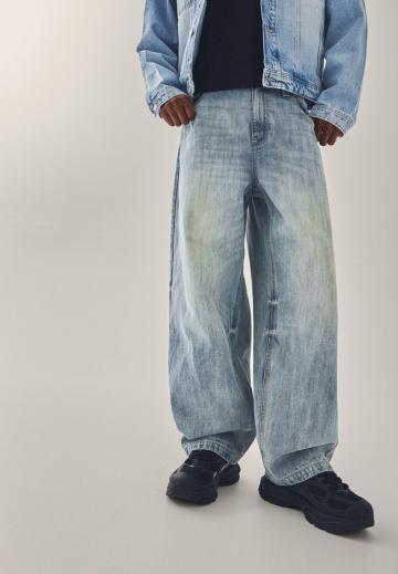 Прямые джинсы