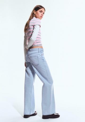 Прямые джинсы