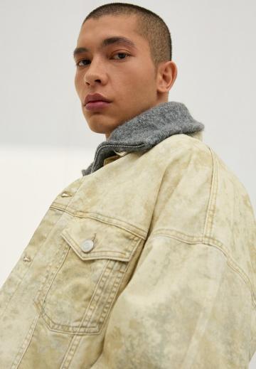 Джинсовая куртка