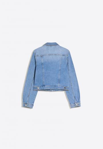 Короткая куртка