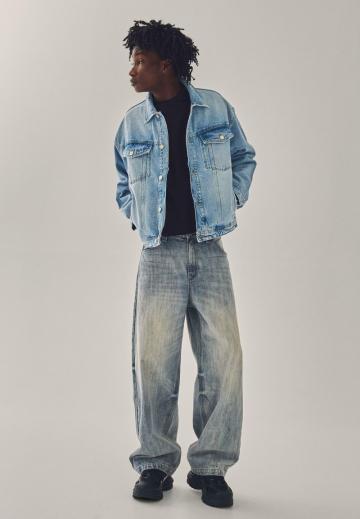 Джинсовая куртка