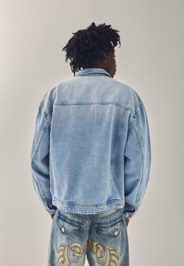 Джинсовая куртка