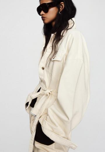 Джинсовая куртка