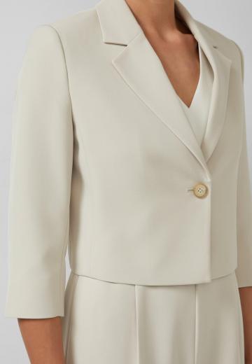 Короткий блейзер