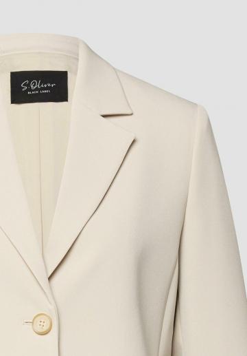 Короткий блейзер