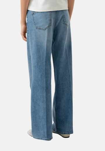 Свободные джинсы