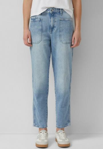 Прямые джинсы