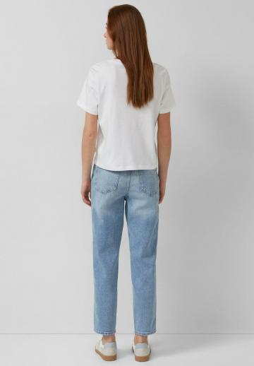 Прямые джинсы