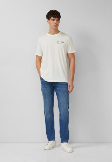 Прямые джинсы