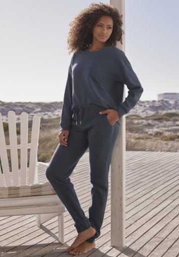 Спортивные штаны